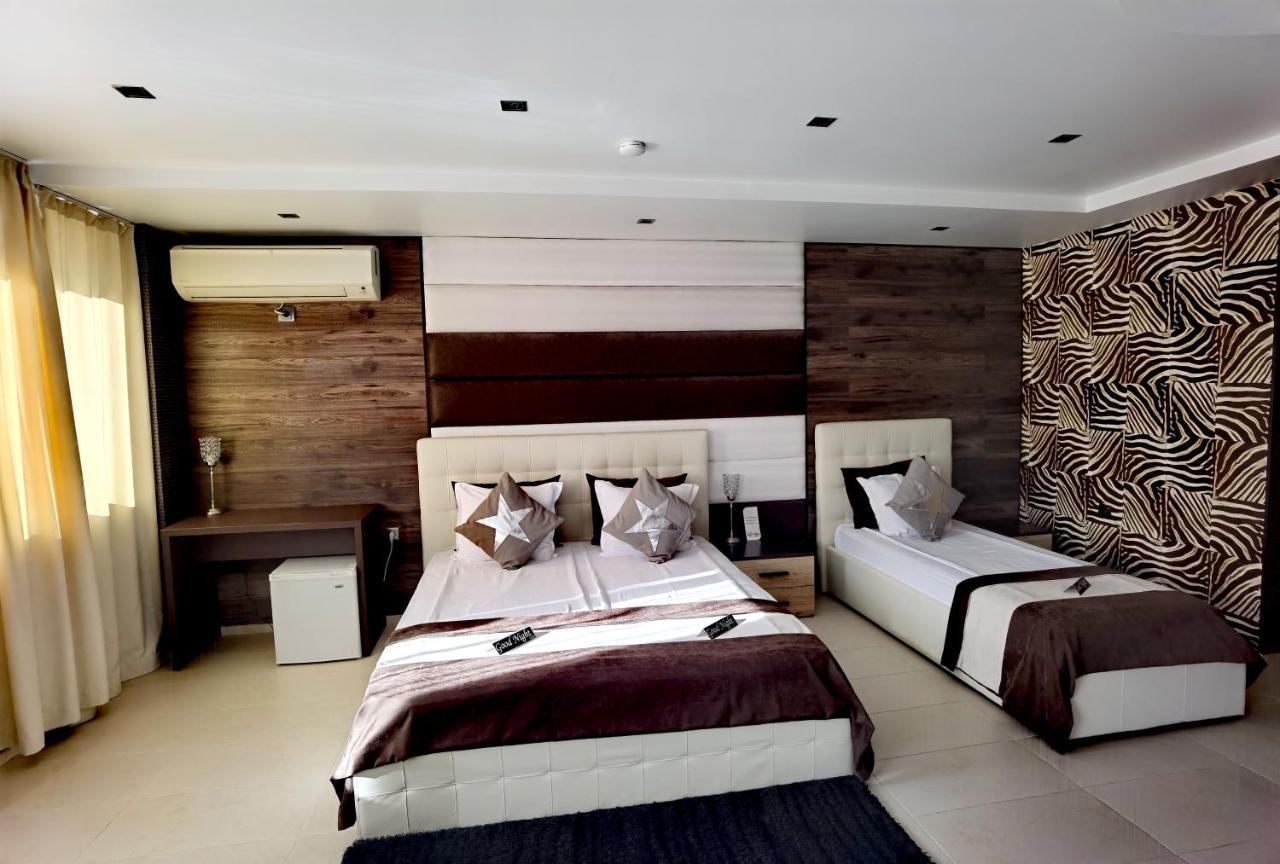Hotel Acktion Shumen Luaran gambar